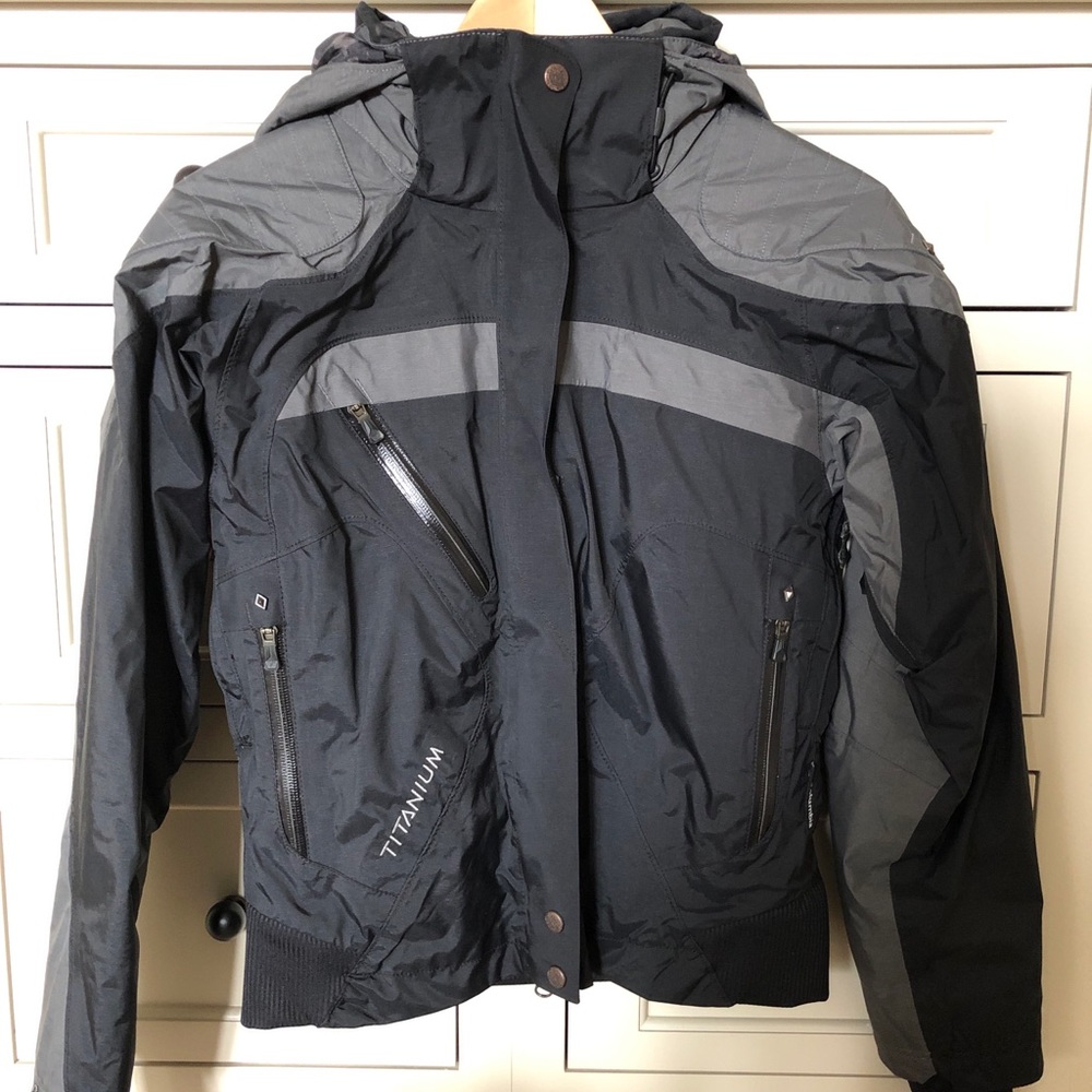 Columbia Titanium Women’s Ski Jacket XS